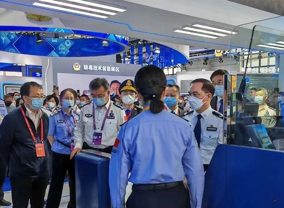 云顶(中国)yunding·官方网页版,亮相第十一届中国国际警用装备博览会 用创新技术“警”上添花