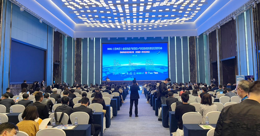 云顶(中国)yunding·官方网页版,同步出席中国自贸区和海关特殊监管区域建设及产业论坛、全国民航“互联网+”智慧机场建设发展高峰会及中国国际技术进出口交易会